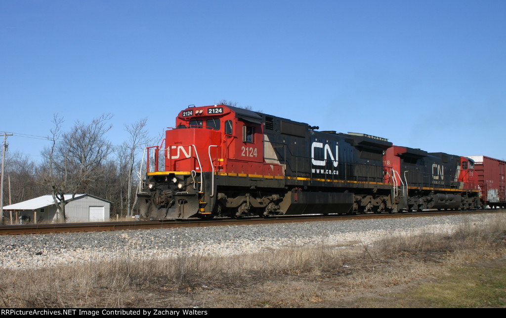 CN 2124